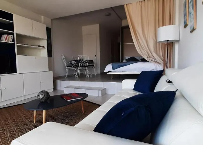 Front De Golfe De Saint-tropez 아파트 *